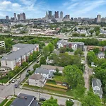 The Rich Street Getaway
