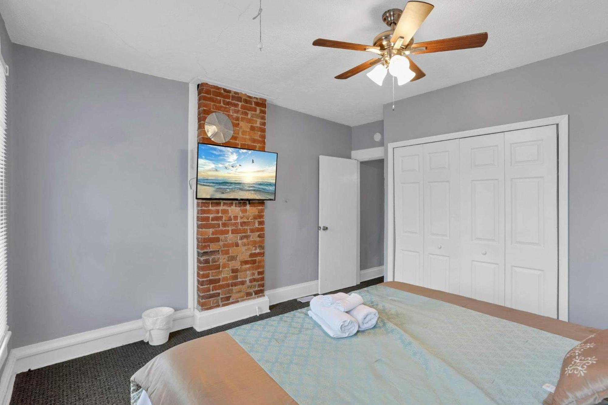 The Rich Street Getaway Apartment *